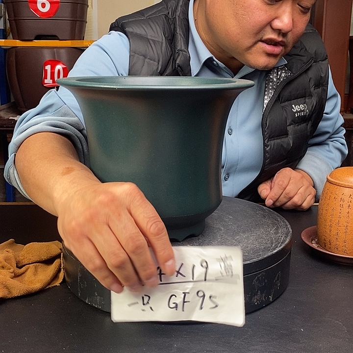 紫砂花盆货号一只GF95