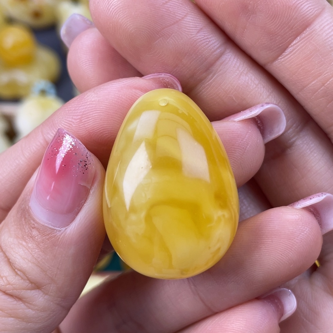 琥珀裸石未镶嵌蜜蜡