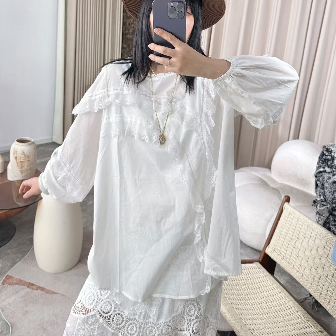 infobyfive福利夏季新款蕾丝花边不规则长袖圆领衬衫NF0502245