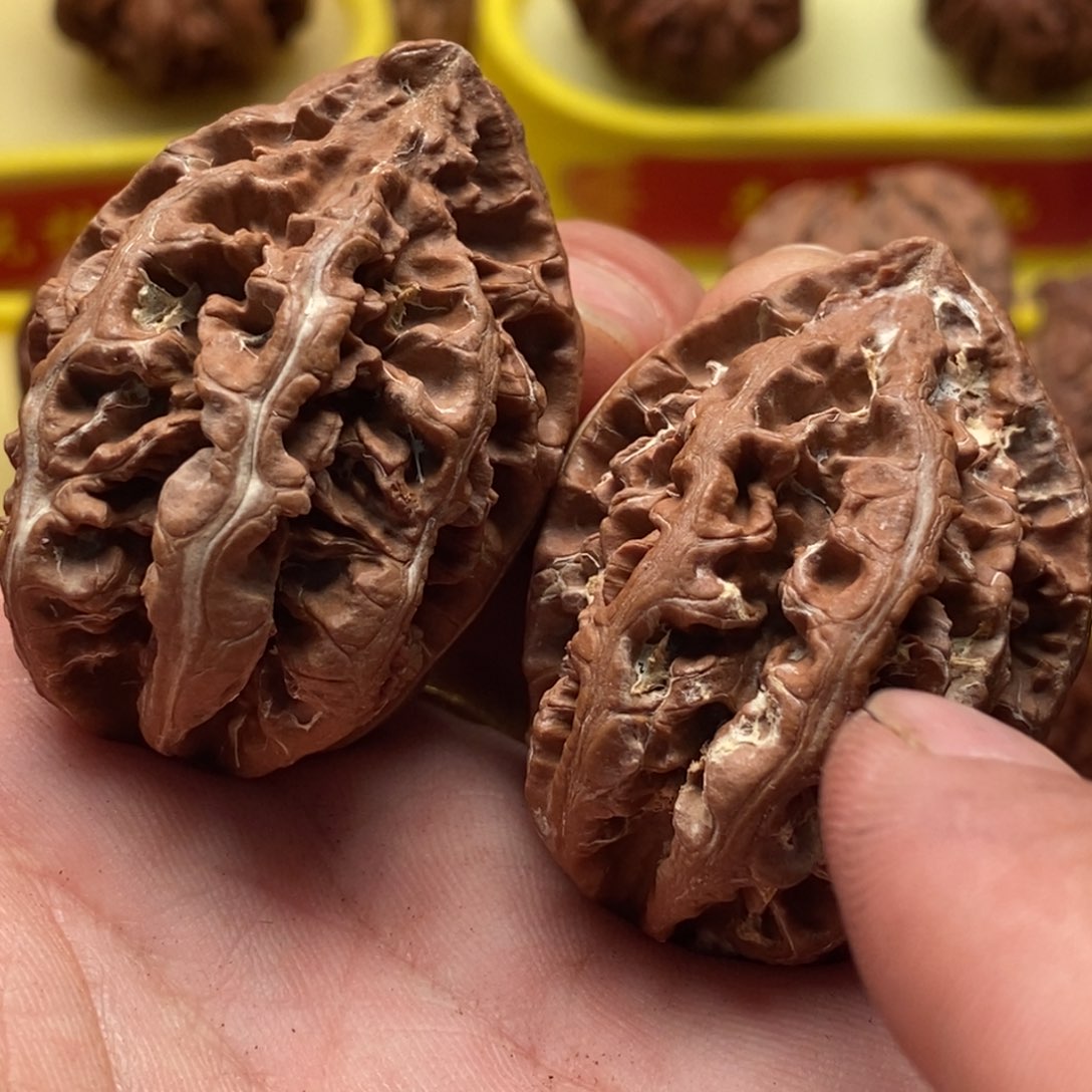 文玩核桃吊坠小涵78