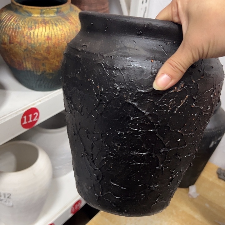 黑色浮雕高23口15带孔微瑕