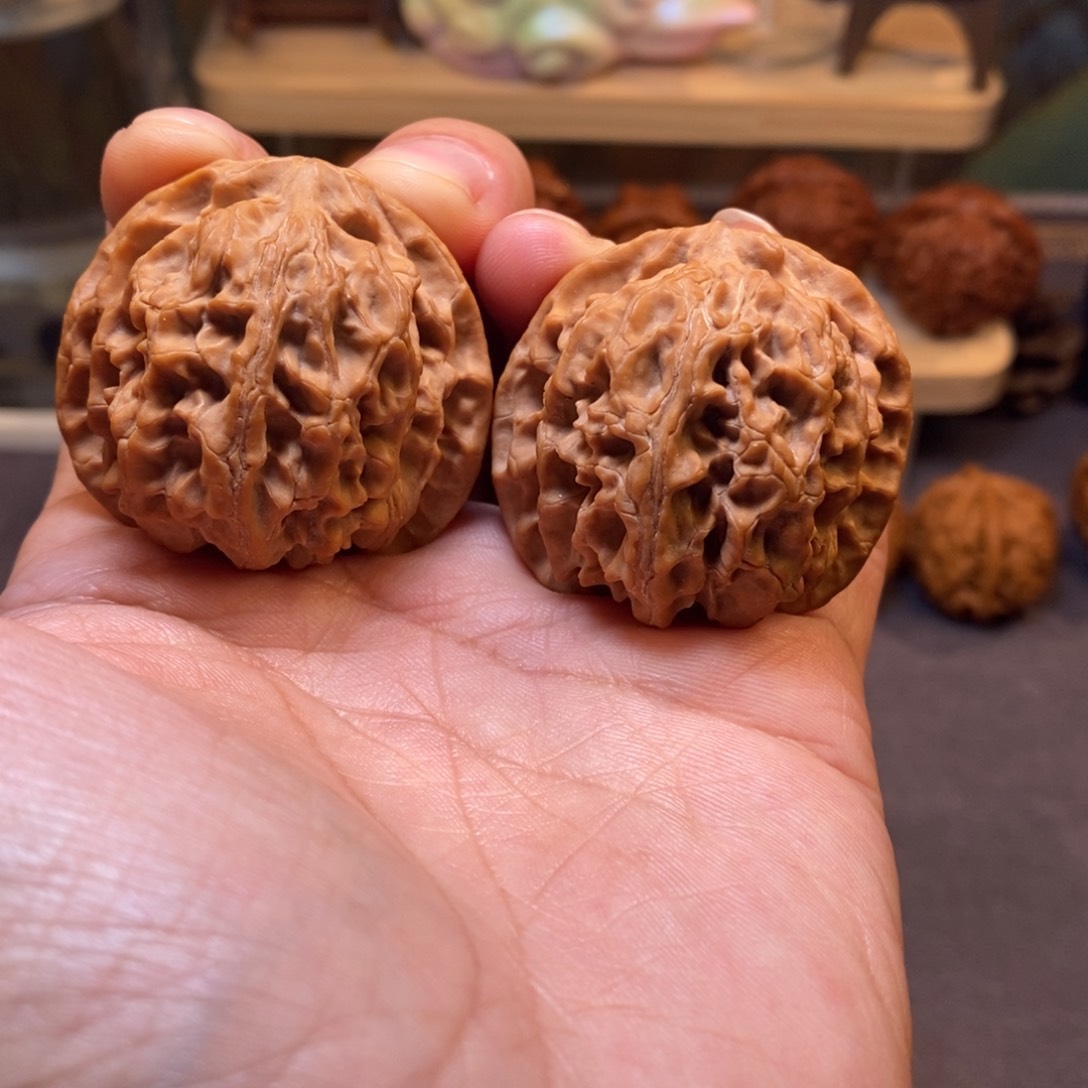 文玩核桃把件全品无修40尺A级苹果园