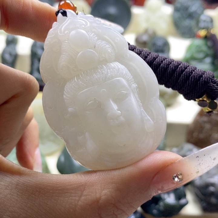 和田玉颈饰未镶嵌