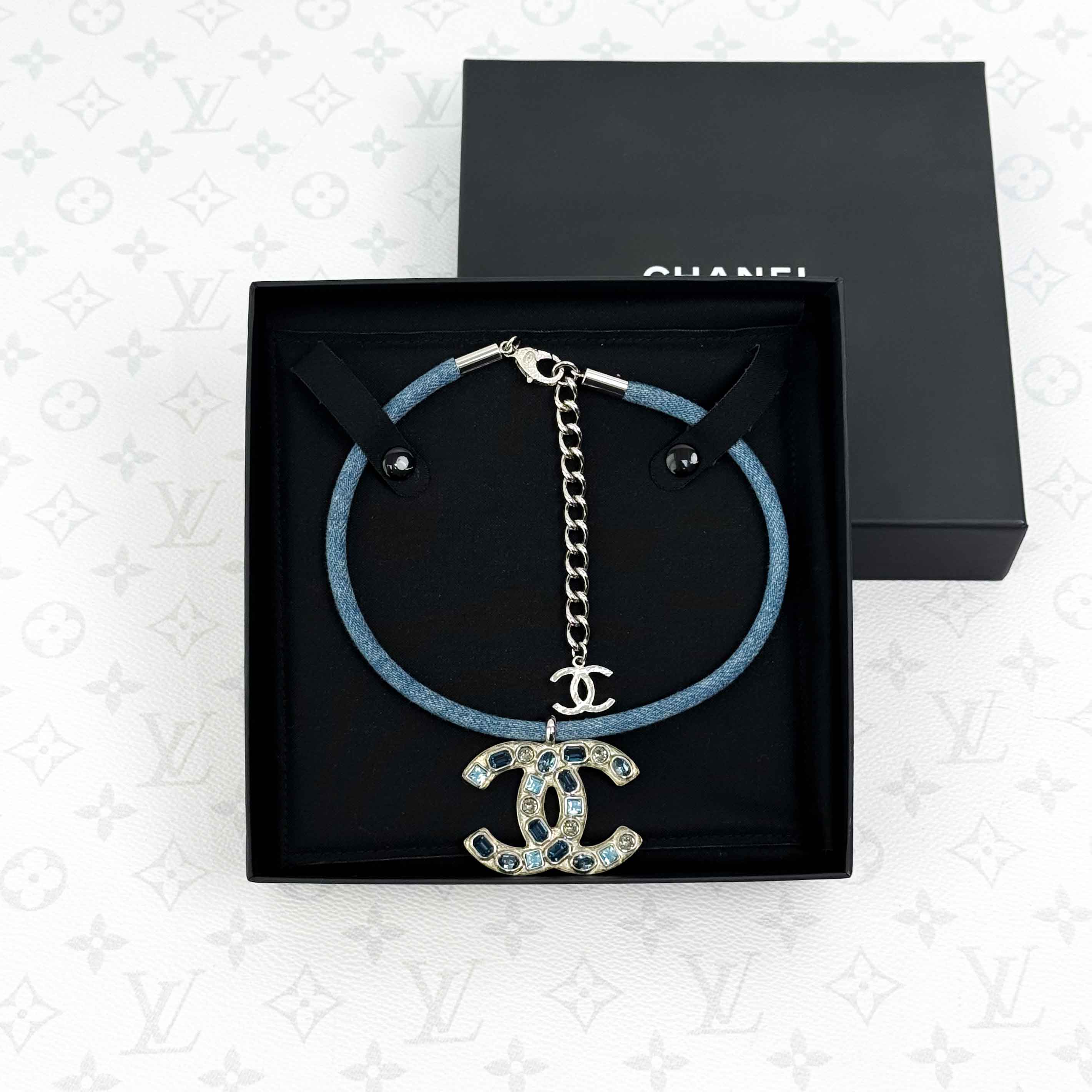 99新 Chanel/香奈儿 19C蓝色宝石双C牛仔项链，choker