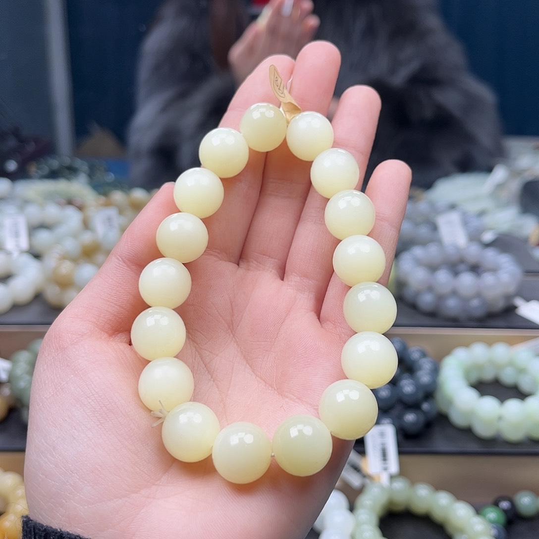 和田玉手链未镶嵌