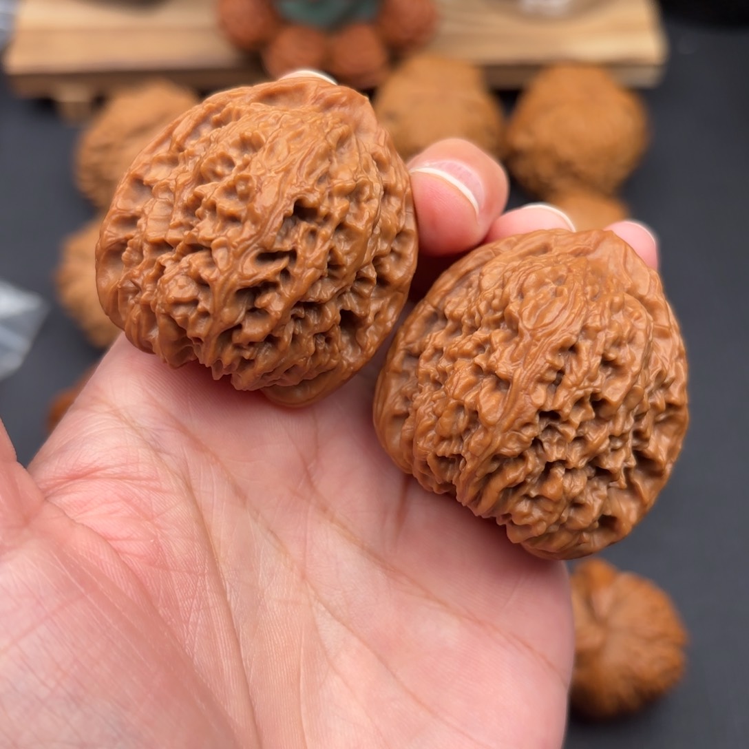 文玩核桃把件高炮南疆42