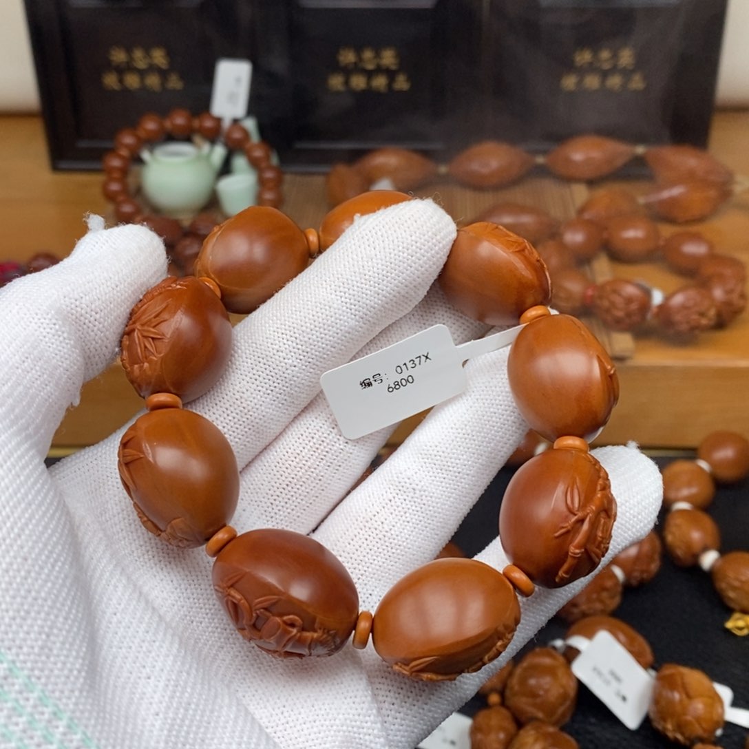 手串橄榄核顾志东老师节节高升