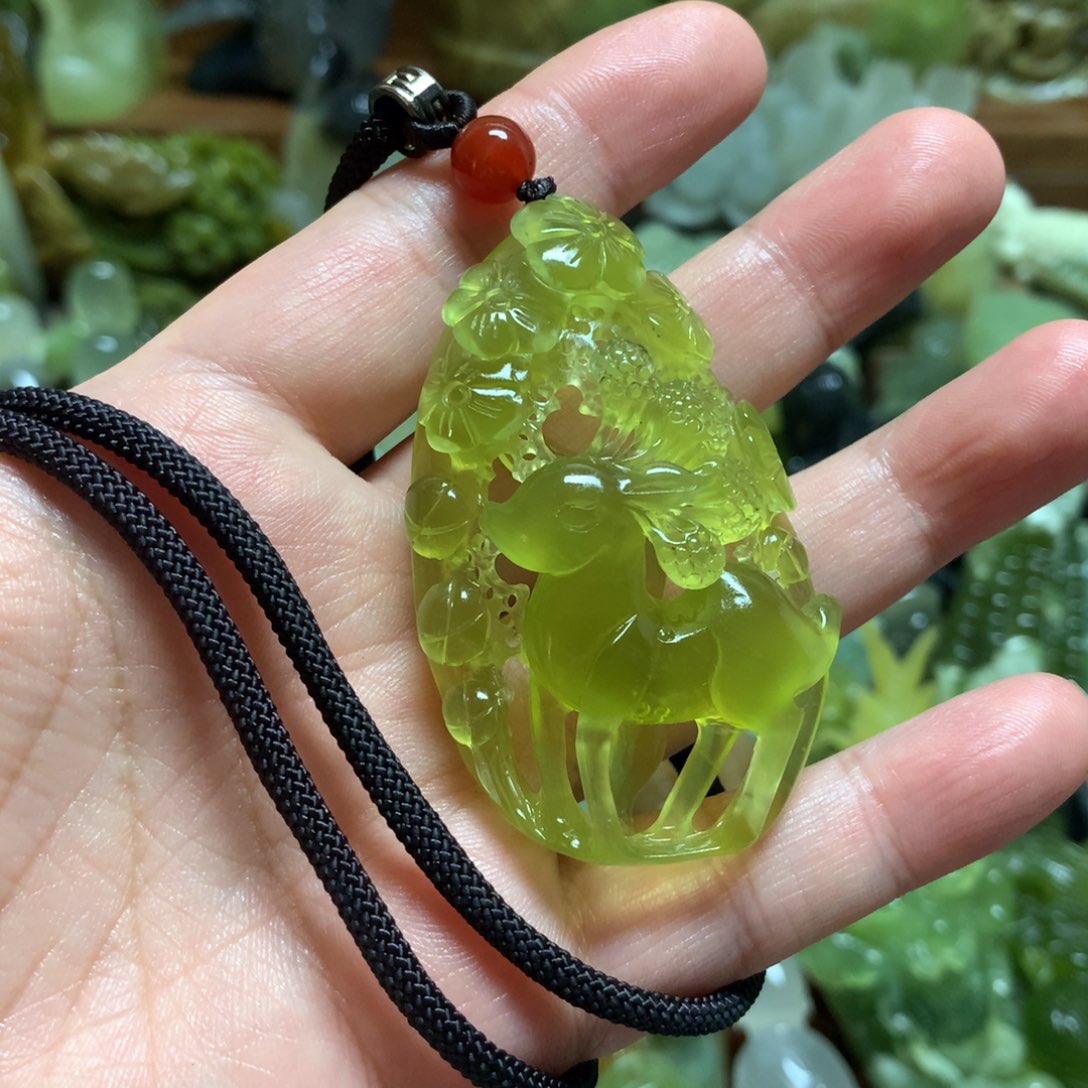 一***”岫玉未镶嵌手把手把