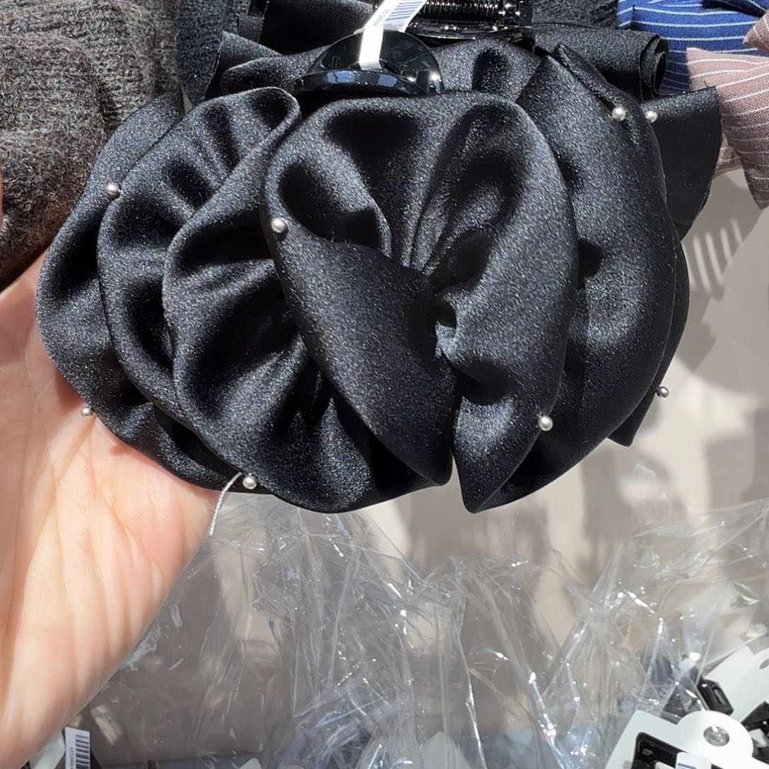 布艺非金属褶皱大抓11