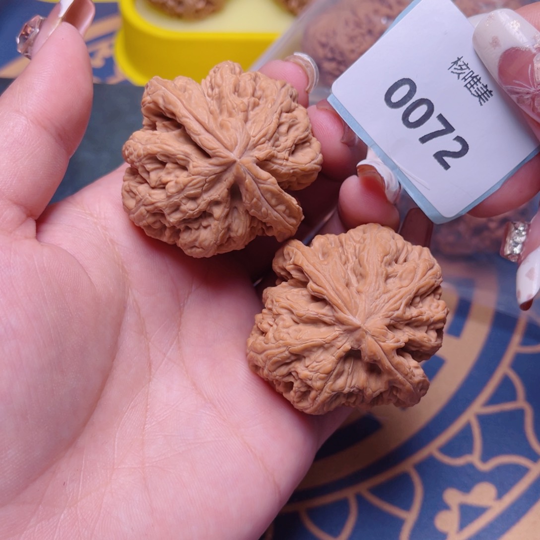 文玩核桃把件粗筋45～0072