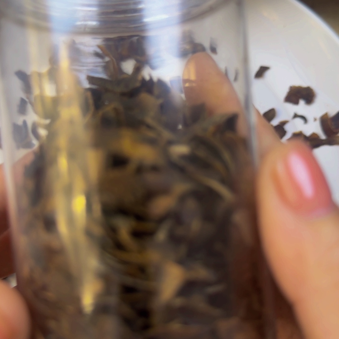 梦***丰沉水沉水切片20克