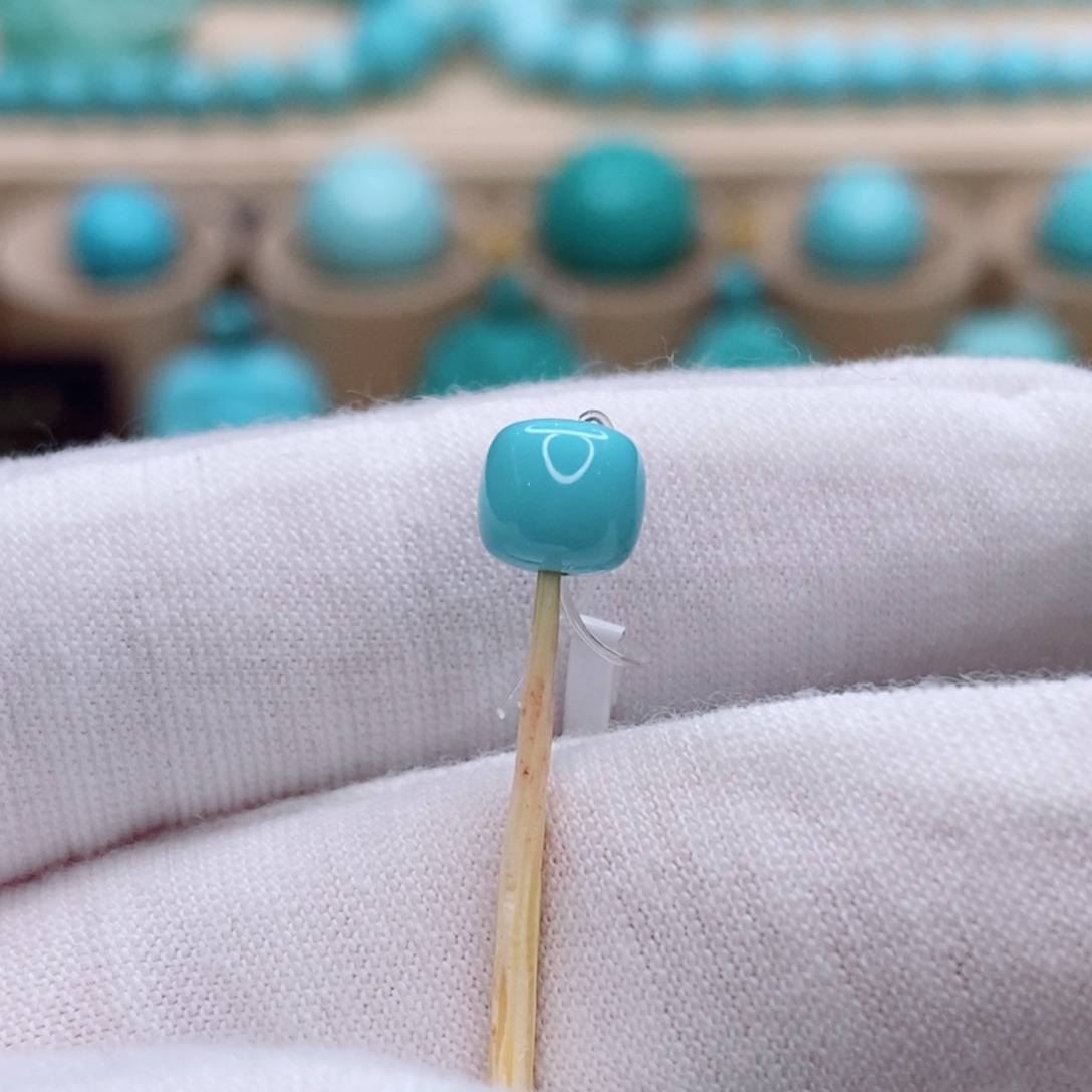 绿松石未镶嵌珠宝奇石6.5mm