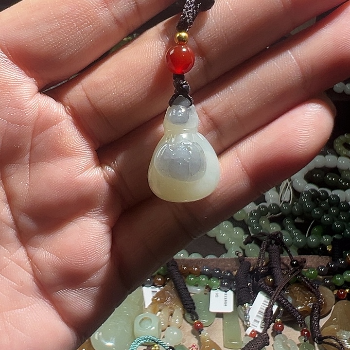 未镶嵌手链和田玉（糖玉）