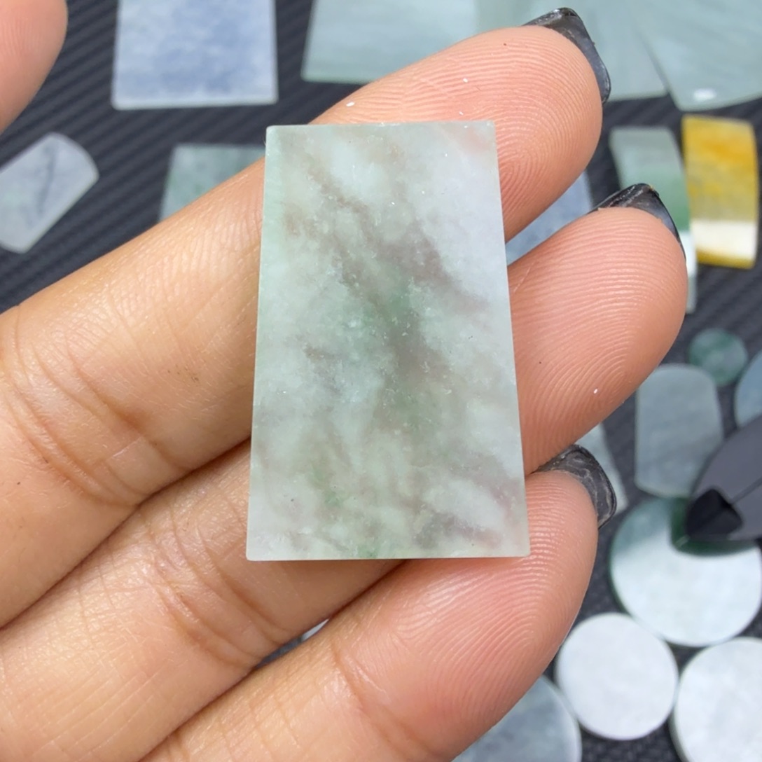 翡翠颈饰未镶嵌天然缅甸a货翡翠