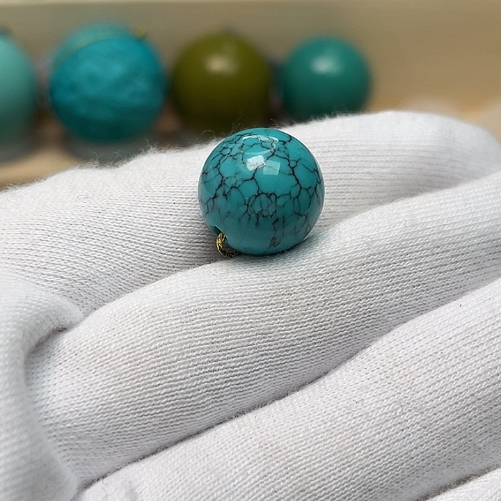 绿松石珠宝未镶嵌