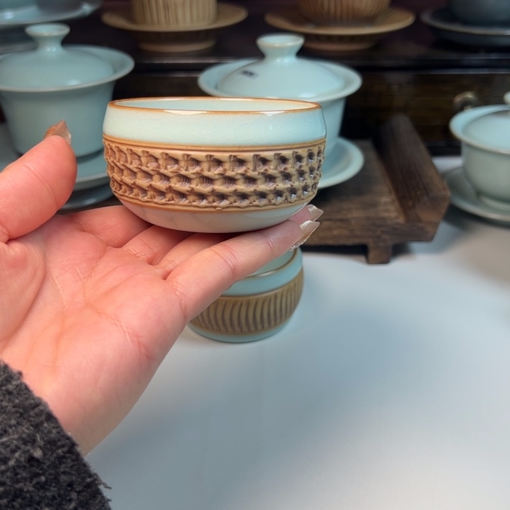 瓷片微瑕哈哈哈哈哈哈