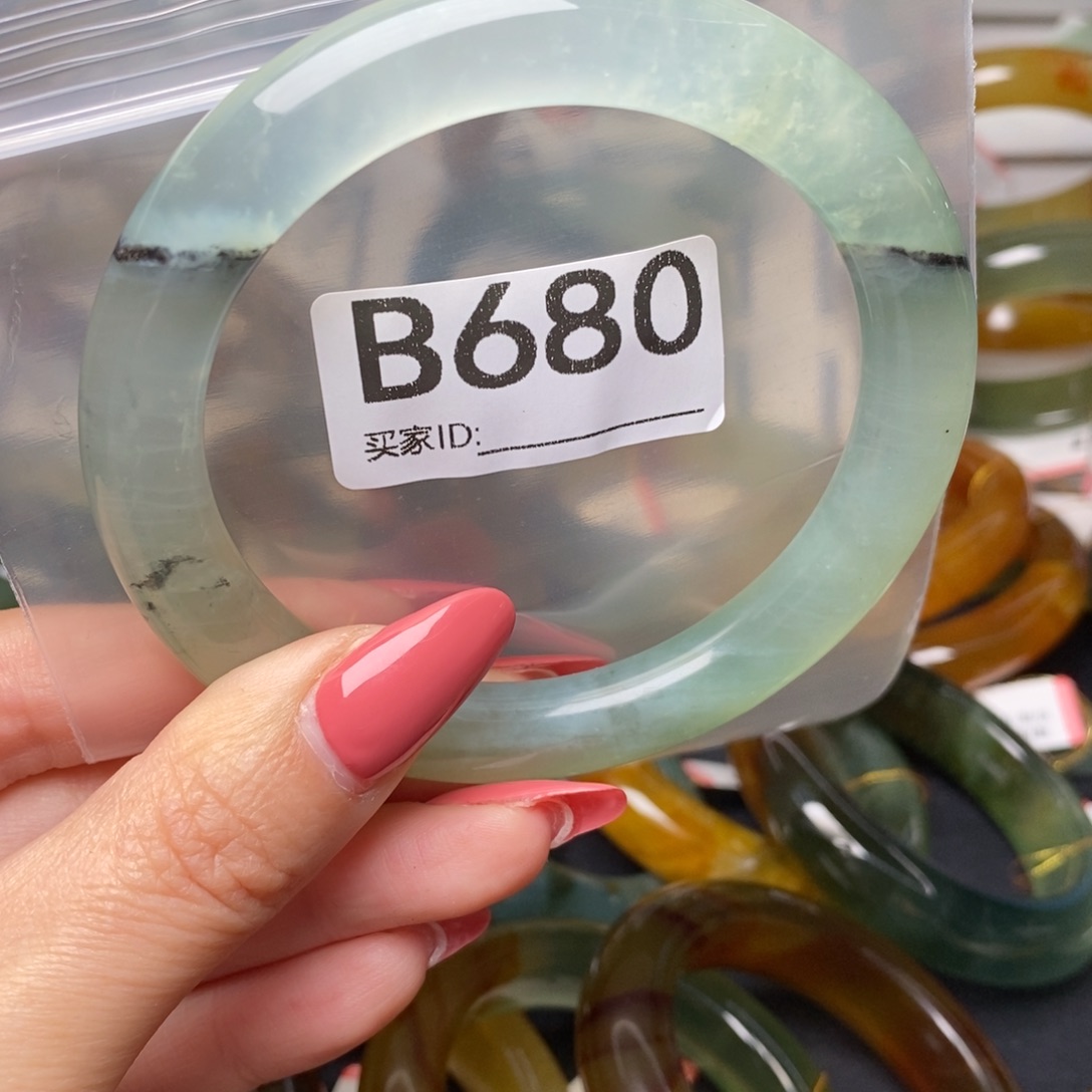 晴***亿蛇纹石玉未镶嵌纯天然岫玉