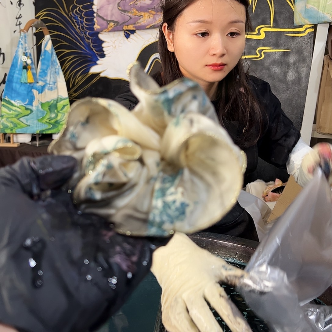 668木耳发圈乌云青