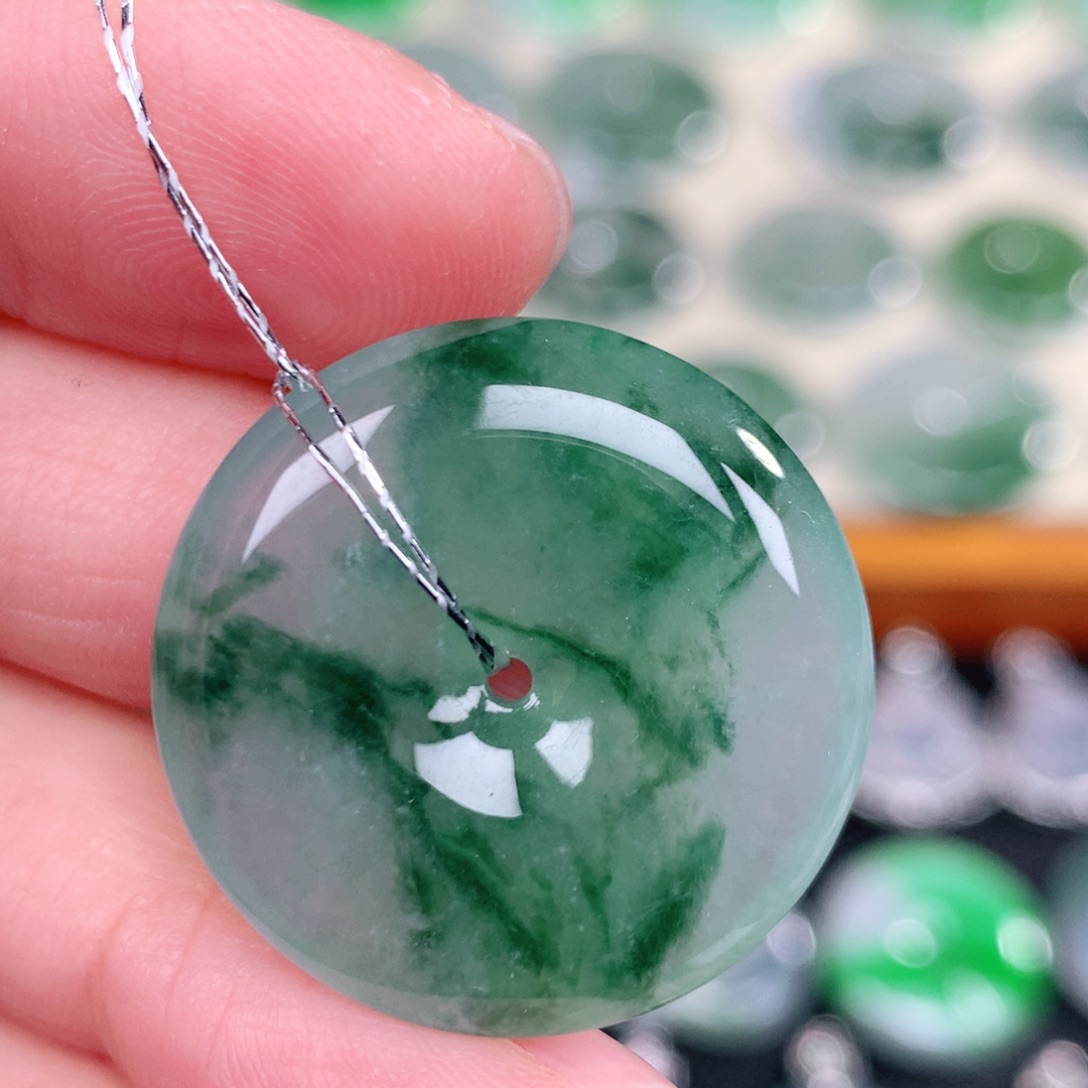 翡翠未镶嵌吊坠(不含链)26-5.4