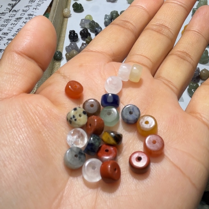 和田玉未镶嵌珠宝奇石