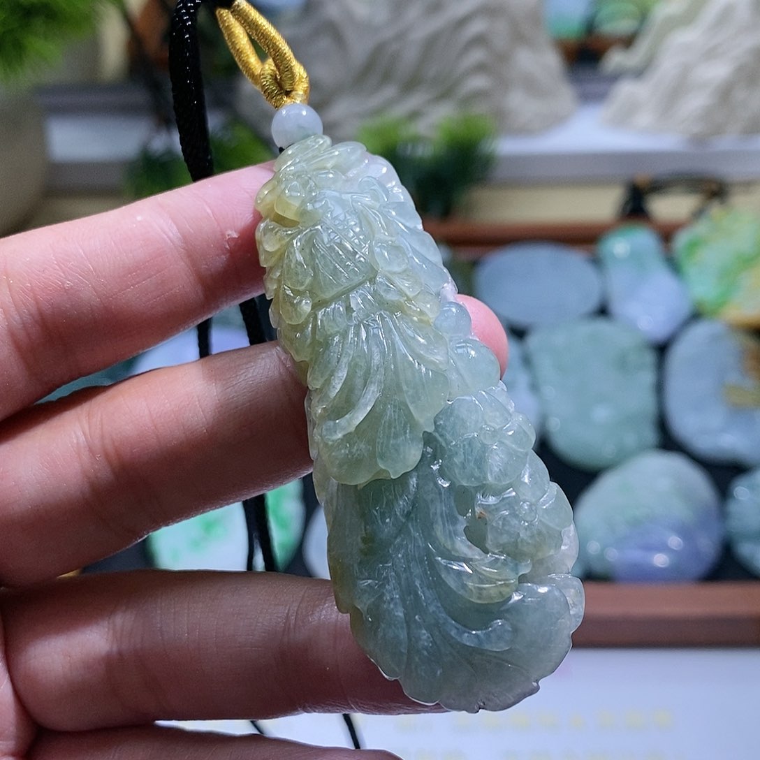 【闪购商品】翡翠颈饰未镶嵌凤凰