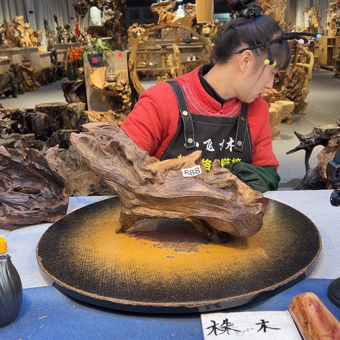 吉****香榧木688wwwwwwwwwweee