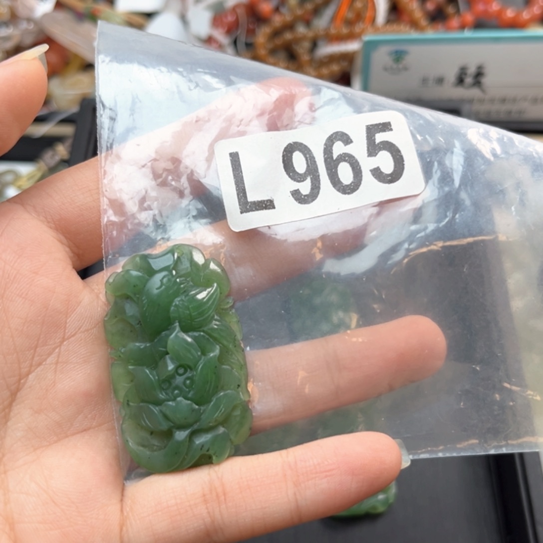 未镶嵌和田玉珠宝奇石莎*