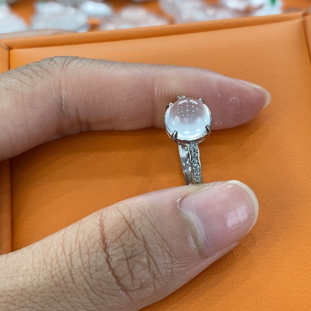 石英质玉吊坠(赠链)合金