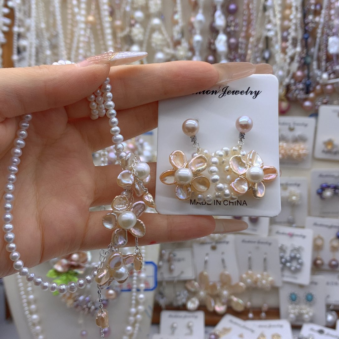 爱****合金淡水珍珠耳饰