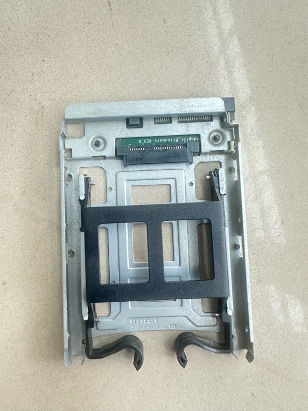 工作站2.5转3.5硬盘转接架 