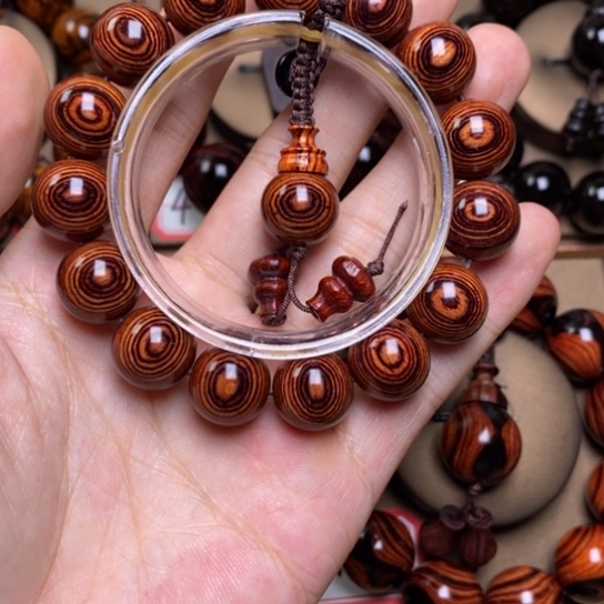 黄花梨/降香黄檀1.5丹凤眼