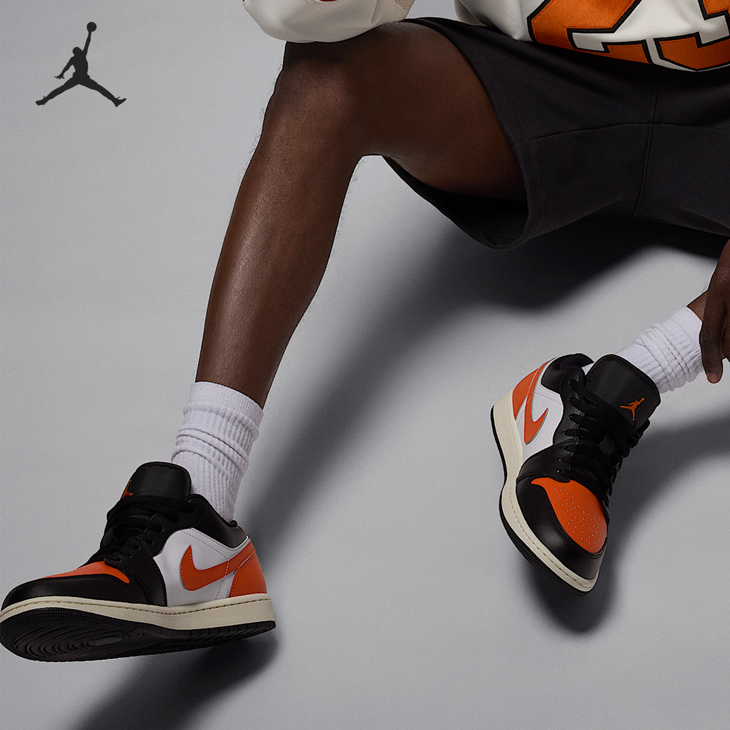 Nike/耐克正品JORDAN男士缓震经典透气运动篮球鞋553558-081