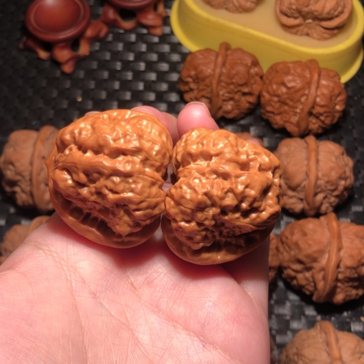 侃***穹把件文玩核桃三角蛙