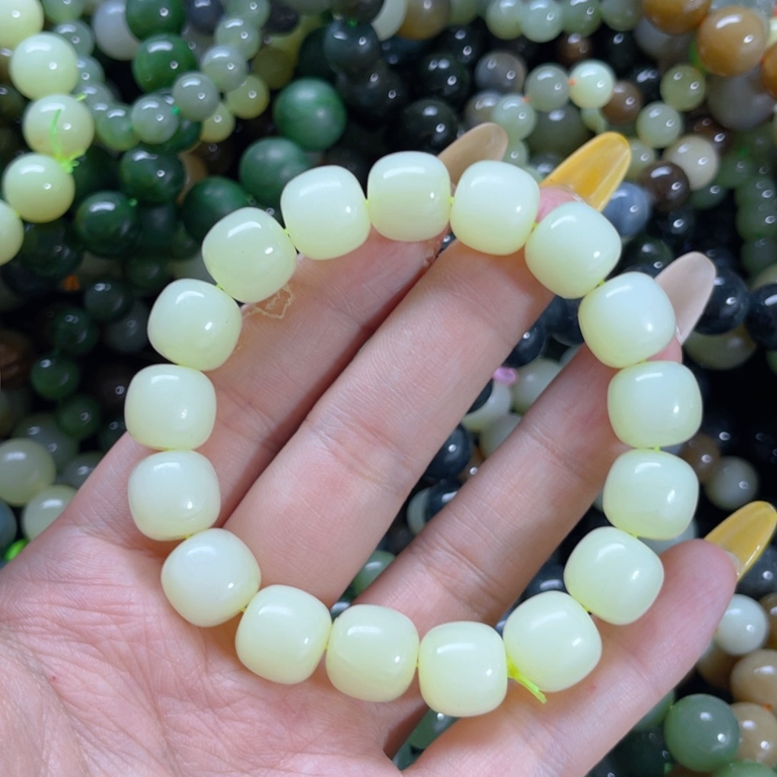 手链未镶嵌和田玉