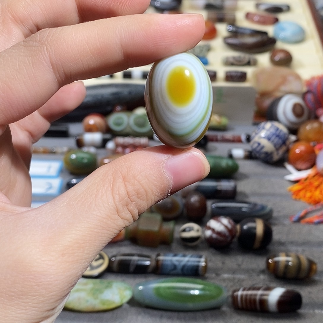 用***丰玛瑙/玉髓合金颈饰