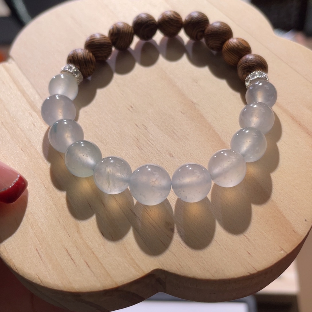 翡翠散珠天然缅a半串冰珠