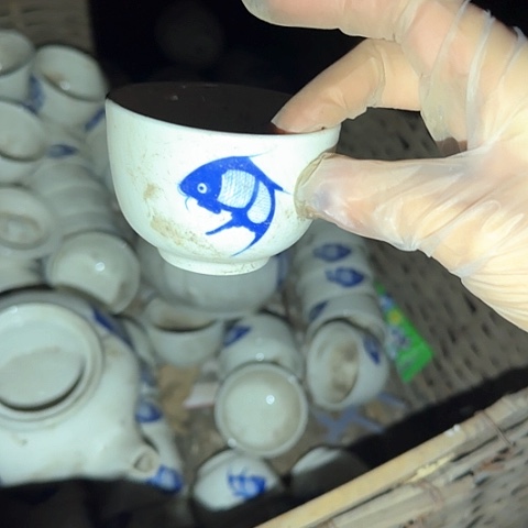 瓷片国营厂库存微瑕7厘米