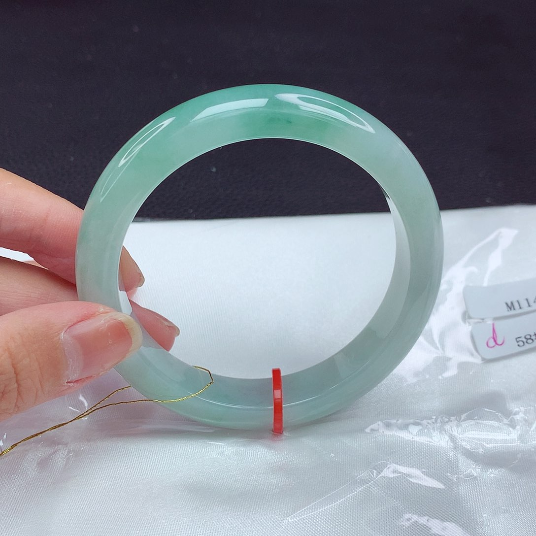 翡翠手镯未镶嵌58圈491