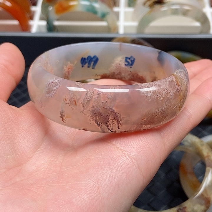 手镯玛瑙/玉髓未镶嵌土*