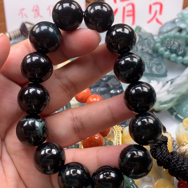 翡翠颈饰未镶嵌保真天然A货翡翠