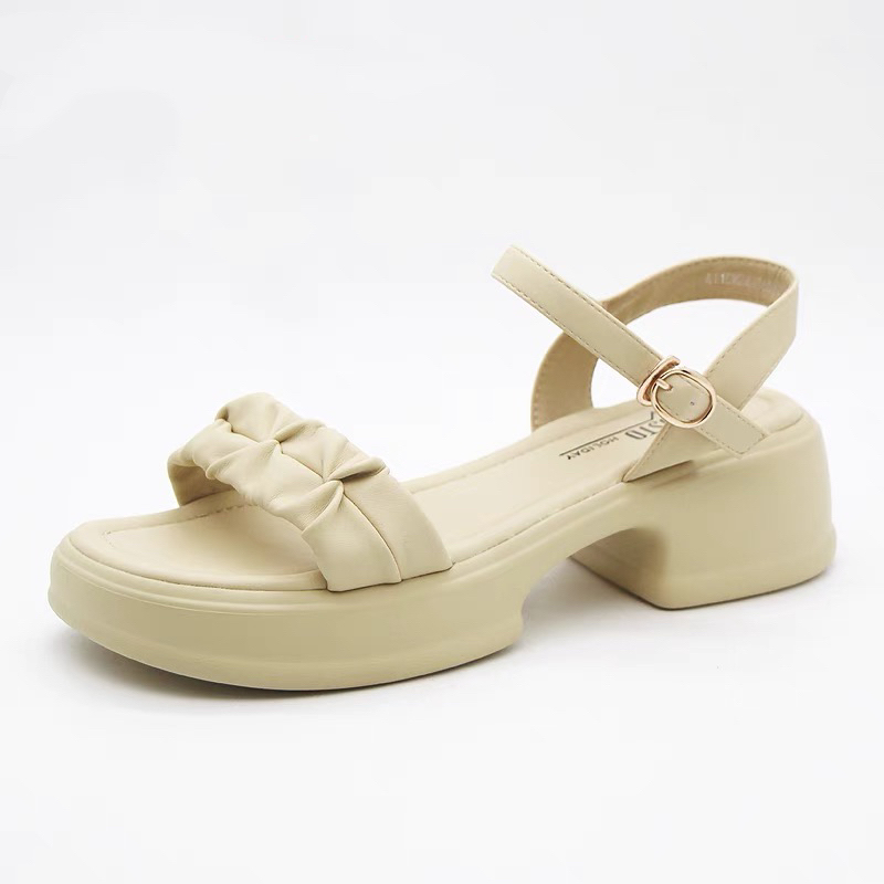 夏款3688时尚厚底一字带褶皱感凉鞋女鞋