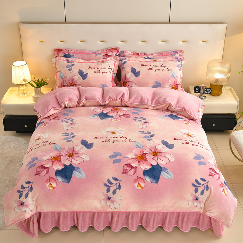 童蝶秋冬加厚防寒印花牛奶绒四件套高克重保暖柔软韩版床裙双面绒