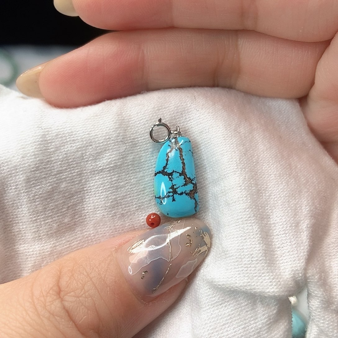 南红玛瑙未镶嵌珠宝奇石