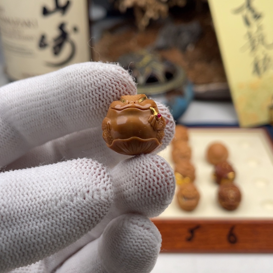 猴头核桃把件H****.猴头