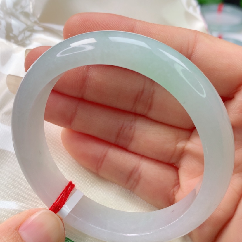 【闪购商品】翡翠手镯未镶嵌天然翡翠手镯