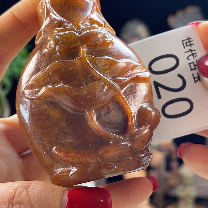 和田玉（糖玉）未镶嵌挂件