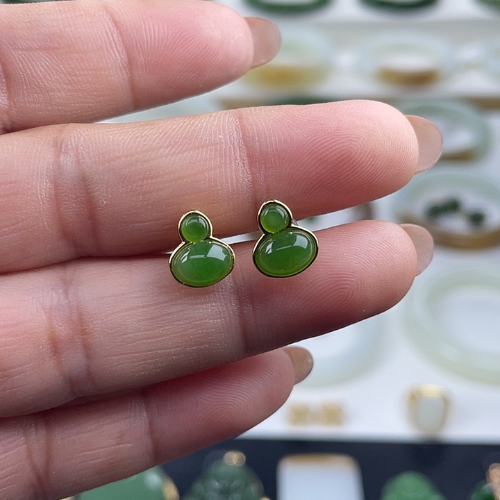 和田玉（碧玉）银S925镶嵌珠宝奇石耳环