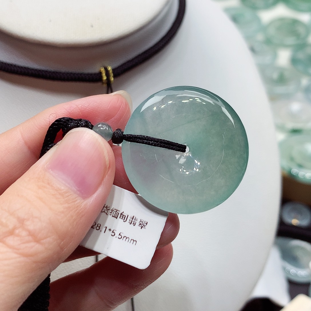 颈饰未镶嵌翡翠编号36，28.1/5.5