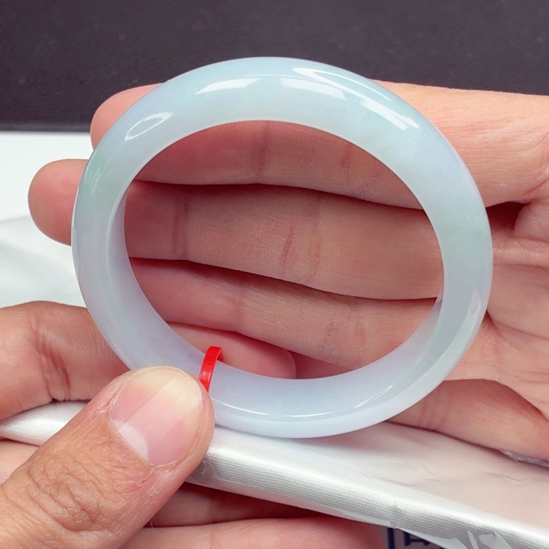 翡翠未镶嵌手镯50.5圈口