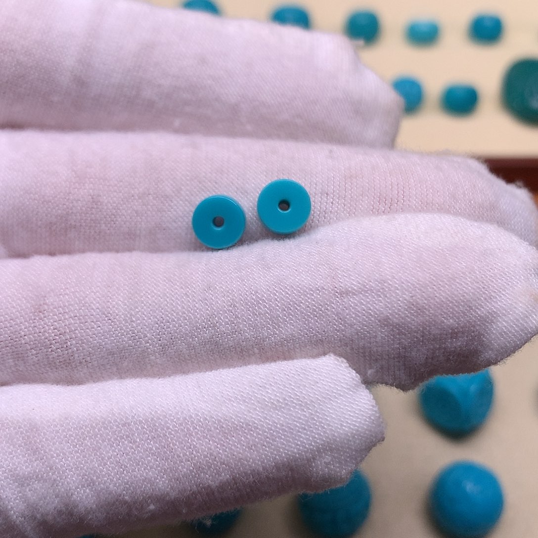 绿松石未镶嵌天然原矿绿松石直切6